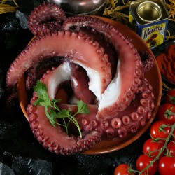 Patas de pulpo cocidas